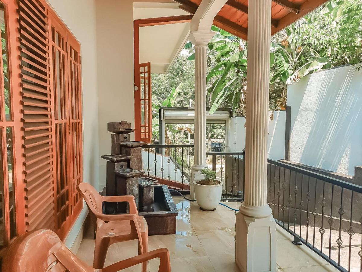 Hotel White House Ratnapura Luaran gambar