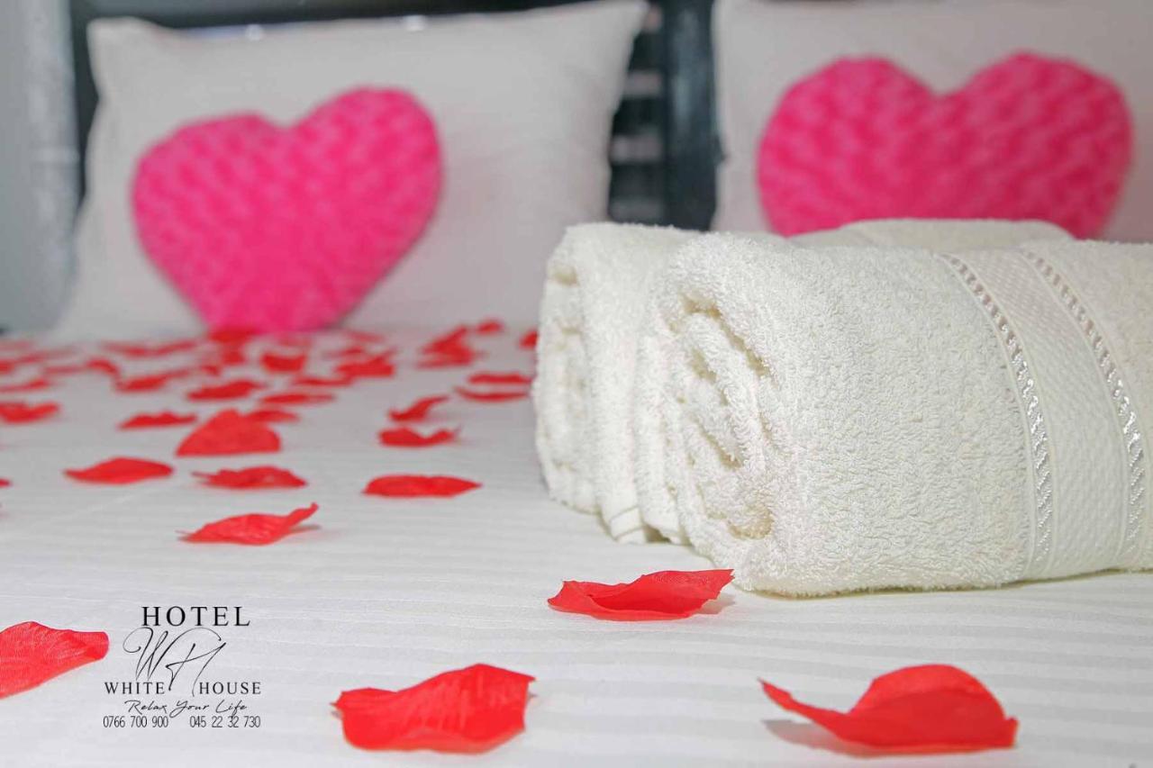 Hotel White House Ratnapura Luaran gambar